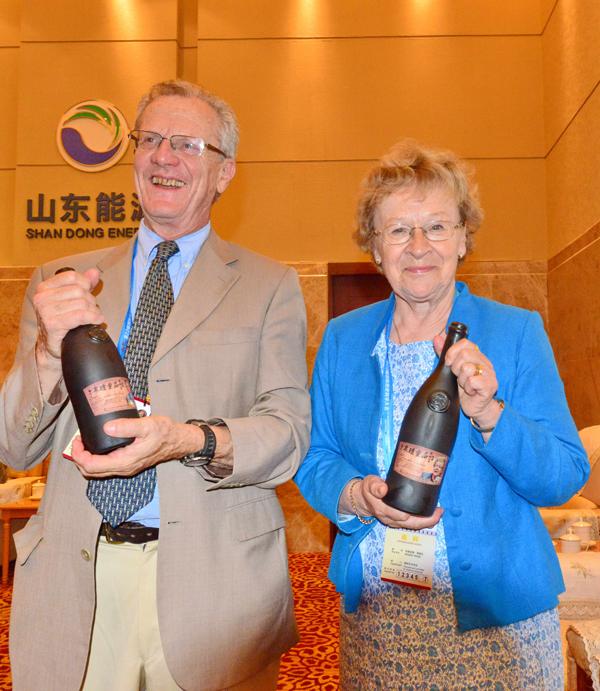 史学“奥林匹克”盛大启幕 国际史学泰斗为张裕“点赞”