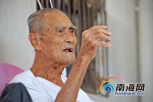 98岁琼籍南侨机工吴惠民死守高地60多人只剩4个