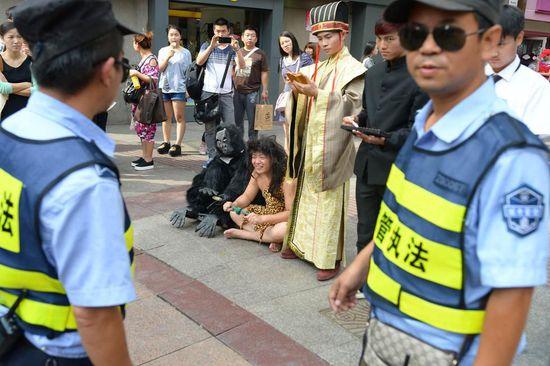 �人����������