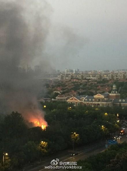 �Ϻ����͹�԰����ҹ���� �ֳ�������(ͼ)