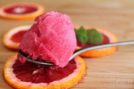 甜蜜盛宴:冰淇淋配酒十大方案