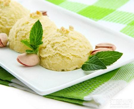 甜蜜盛宴:冰淇淋配酒十大方案