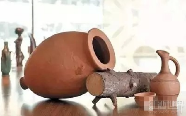 格鲁吉亚葡萄酒的酒瓶有多文艺