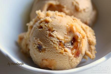 甜蜜盛宴:冰淇淋配酒十大方案