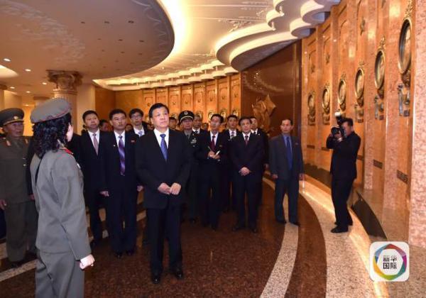 刘云山访朝,哪两场活动引人深思?