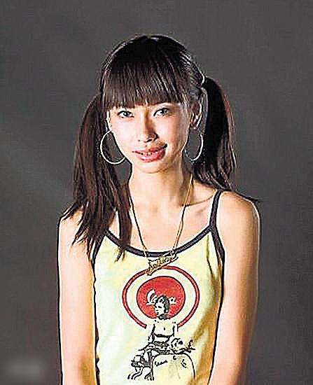 baby未整容鉴定遭网友质疑素颜形象没女神光彩