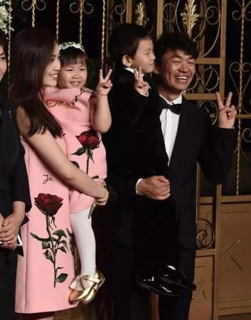 美國生孩子給錢_美國生小孩福利_美國生孩子的福利制度