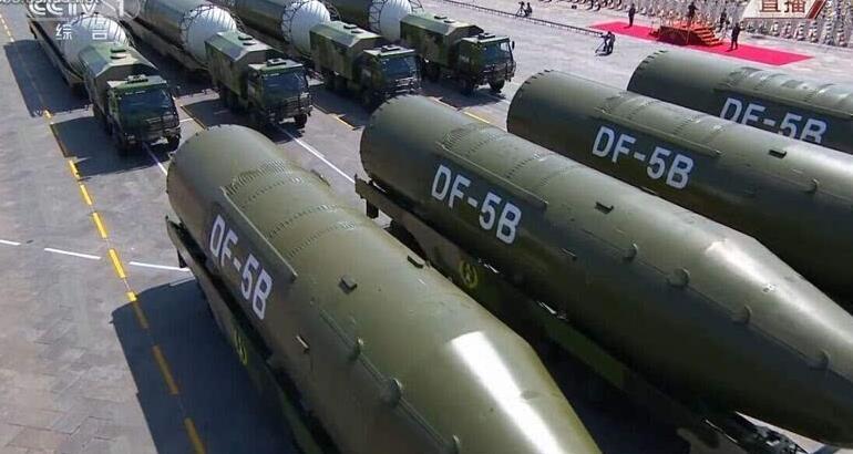 3大阅兵上的东风5b导弹美国《国家利益》杂志12月2日发表加利福尼亚