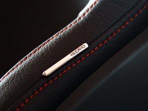 �Լݱ���AMG A 45 4MATIC