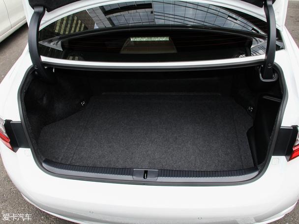 �׿���˹2015���׿���˹ES