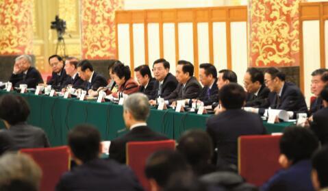 P53-2015 �� 12 �� 26 �գ�ʮ����ȫ���˴�ί���ʮ�˴λ����ڱ����������þ���������飬������� ����Ժ���� 2014 �������Ԥ��ִ�к�����������֧��Ʋ��������������ı������ר��ѯ�ʡ� �»���