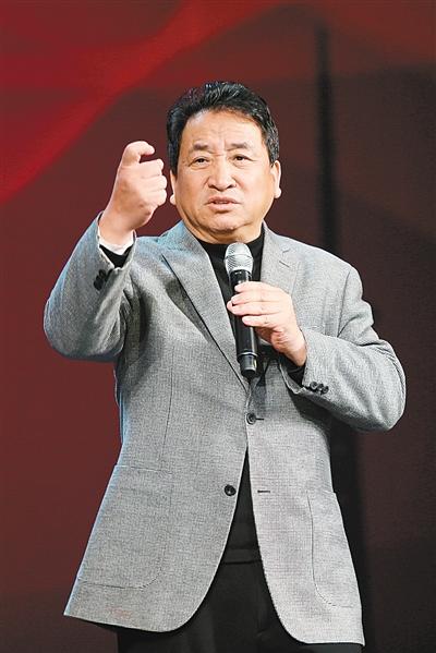 姜昆评央视春晚唯一相声节目还是及格的图