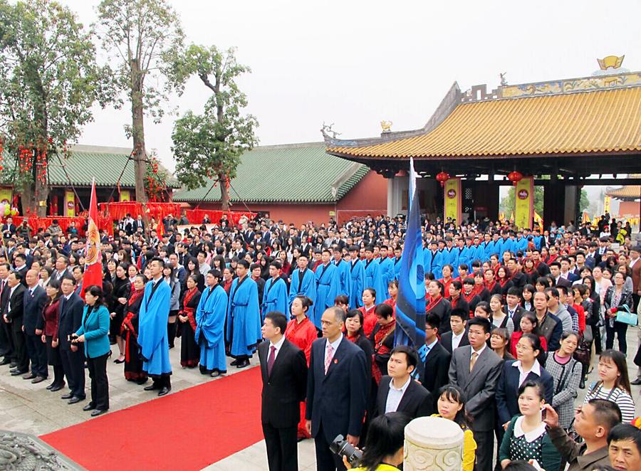 �����������оٰ조������ �ҳ������ǰ���ӻ�