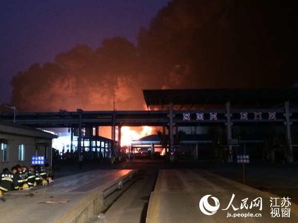 ͼΪ�·��ֳ���