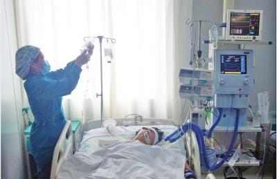 �ܿ��к�������­����¶�ȹǷ��� ����Ѫ���˸���