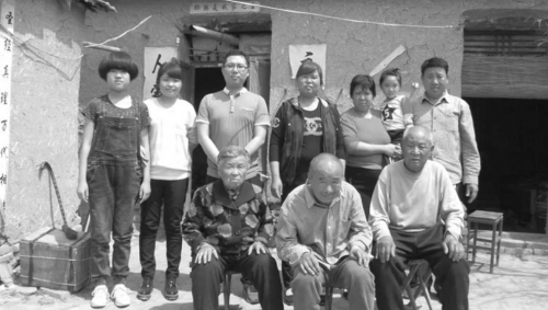 �߶�����ǰ���������ʮ���ؼң��������ĸ�ĸ�����˺�Ӱ��