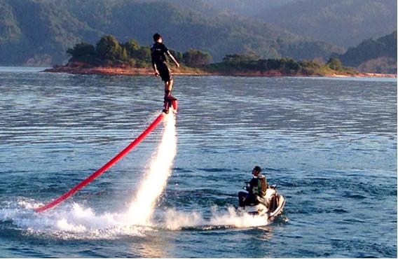 С���ٺ�ȥ�� ����������Լ�������»Σ� 