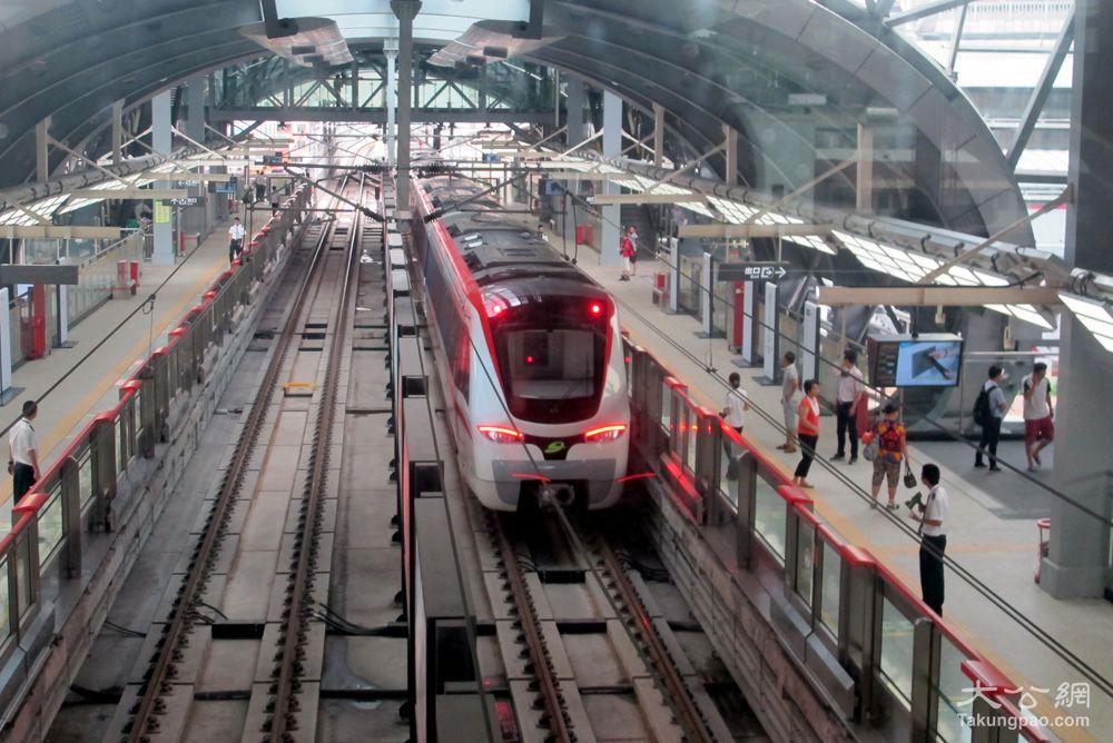 东莞首通地铁将接驳穗深便利港人到内地游玩