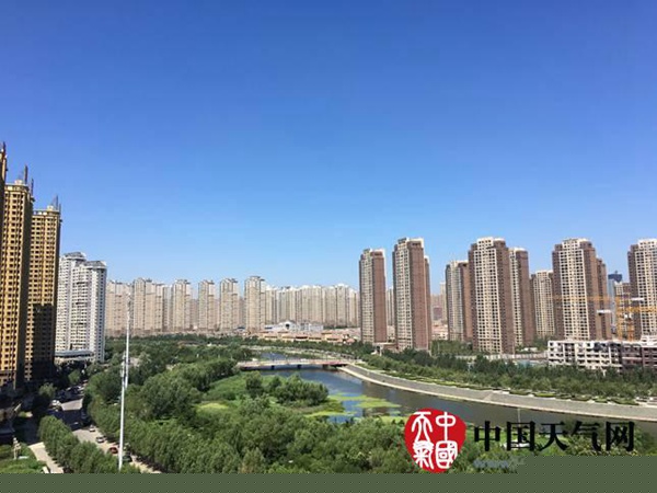 中东部强降雨分散 明起高温范围扩大