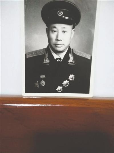 飞夺泸定桥勇士刘金山滴血请缨被白求恩用羊肠救