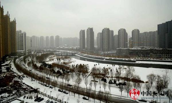 冷空气降临驱霾 中东部局地降温14℃