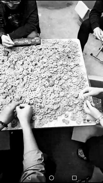 郸城一村庄胡同里挖出180斤“崇宁重宝”古币