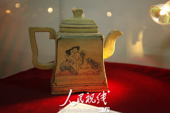 性文化陈列馆开进医院展示上百文物图2