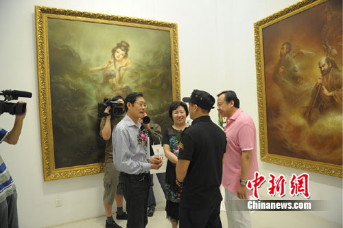 《神曲―2011曾浩油画作品展》在北京举行（图）
