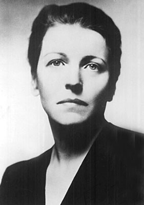 ����Ů����1933����ˮ���Ϊ���ĺ�֮�ڽ��ֵܡ�