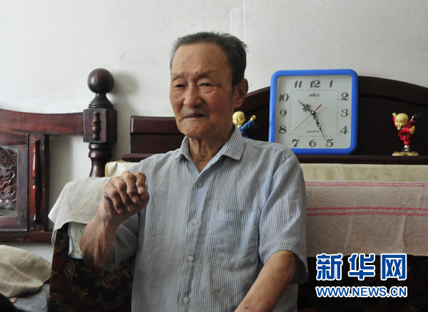 ����һ�ˡ������ߣ�һλ��ʦ����ĵ�����