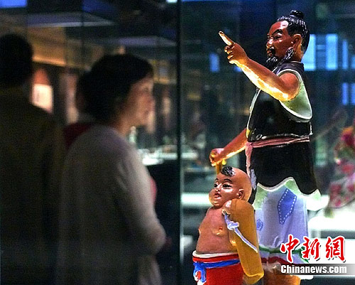 �й����˲�����������ݲݸ��Ļ������ˣ�ͼ��