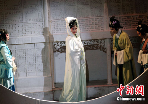 �����Ļ�����ͷϷ���硶��¥�Ρ�̨��ʢ���̨