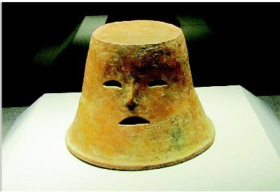 古人也很“潮”2000年前陶片“囧”字现身(图)