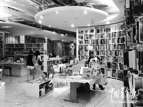 实体书店纷纷倒闭活下来的民营书店日子难熬