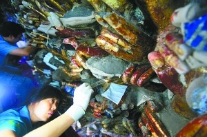文物修复师工作枯燥:不能聊天,不能带手机