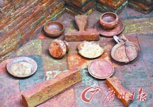 广州发掘汉唐古墓群历经多次被盗金器不知所踪