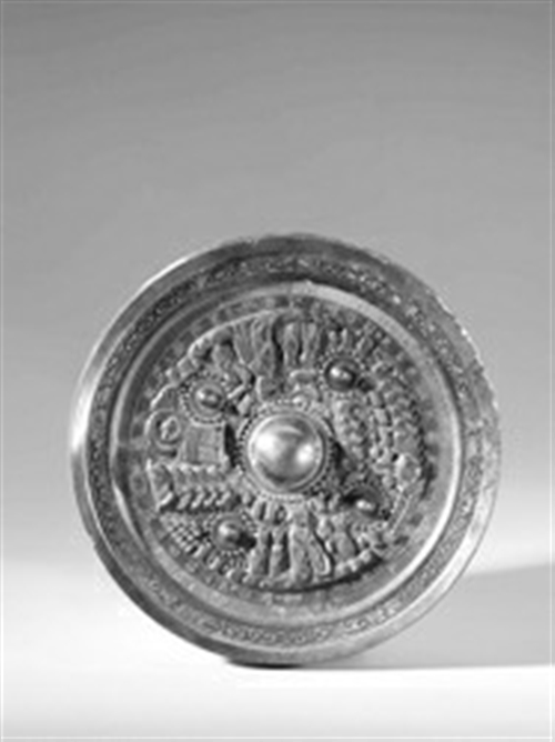 美国收藏家向上博捐赠97件中国古代青铜镜