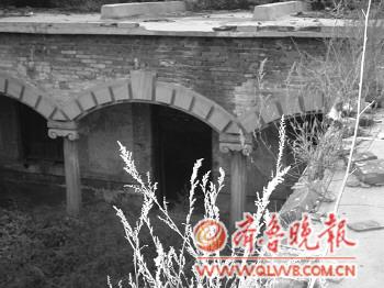 章丘绣惠古城三怪:葱高整猪烧熟欧式建筑现古宅