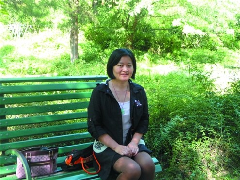 马爱农:《偶发空缺》与哈利·波特风格截然不同