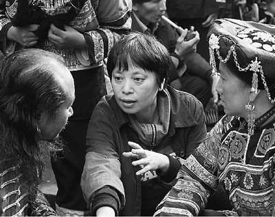 Ů�����þ�ͷ��¼�����Ļ�13�������ֻʣ10Ԫ