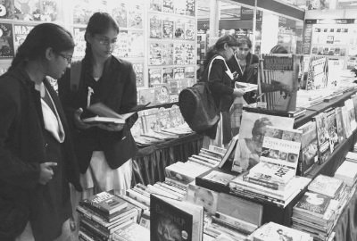 ������չ�������˹�עͼ��ݵ������뷢չ