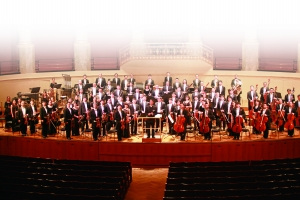 评北交欧洲巡演:走出去才能融入世界节奏(图)