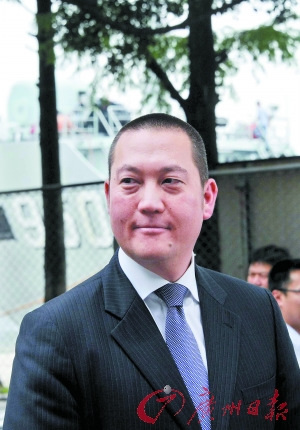 黄埔军校建校90周年将临 蒋介石曾孙参观旧址(图)(3)-中新网