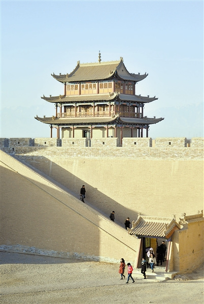 嘉峪关关城城墙完成保护维修经三年多施工(图)