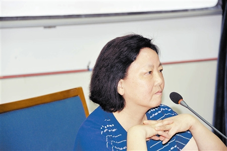 作家方方自曝在底层待过多年:曾做过四年搬运工