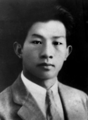 �����������¾�����������ʷ�����ձ��Ļظ���