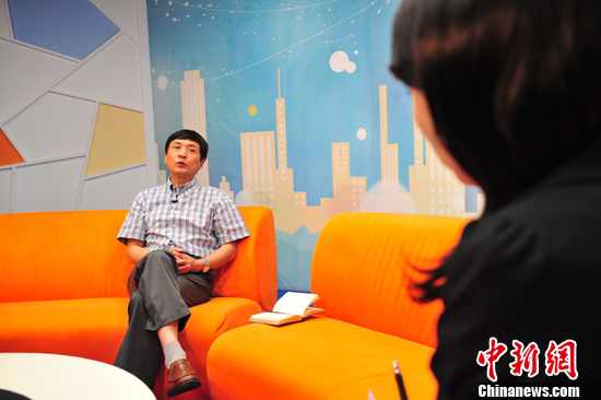 曹文轩谈“作家富豪榜”:作家的真正财富是读者