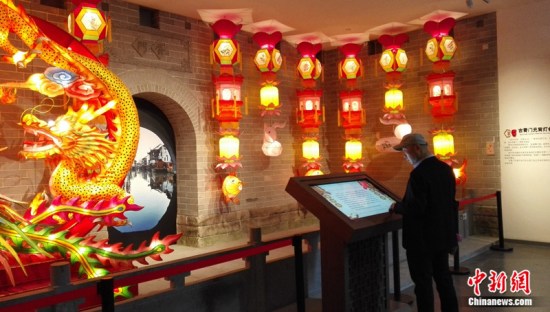 �����з��Źݿ���չʾ���ž�Ʒ�������ɹ�