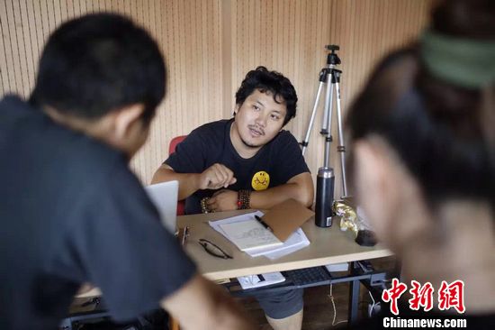 ���硶���ǡ����ݣ���Ҫ�����ǣ���ҫ�Լ���������