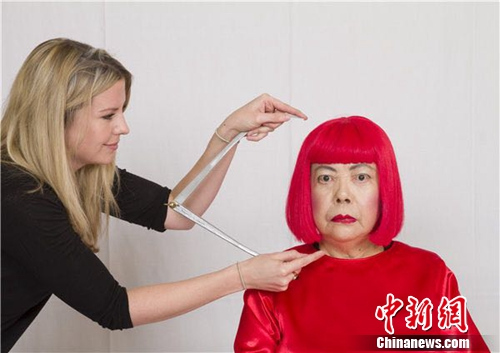 香港杜莎夫人蜡像馆携手草间弥生打造“波点空间”